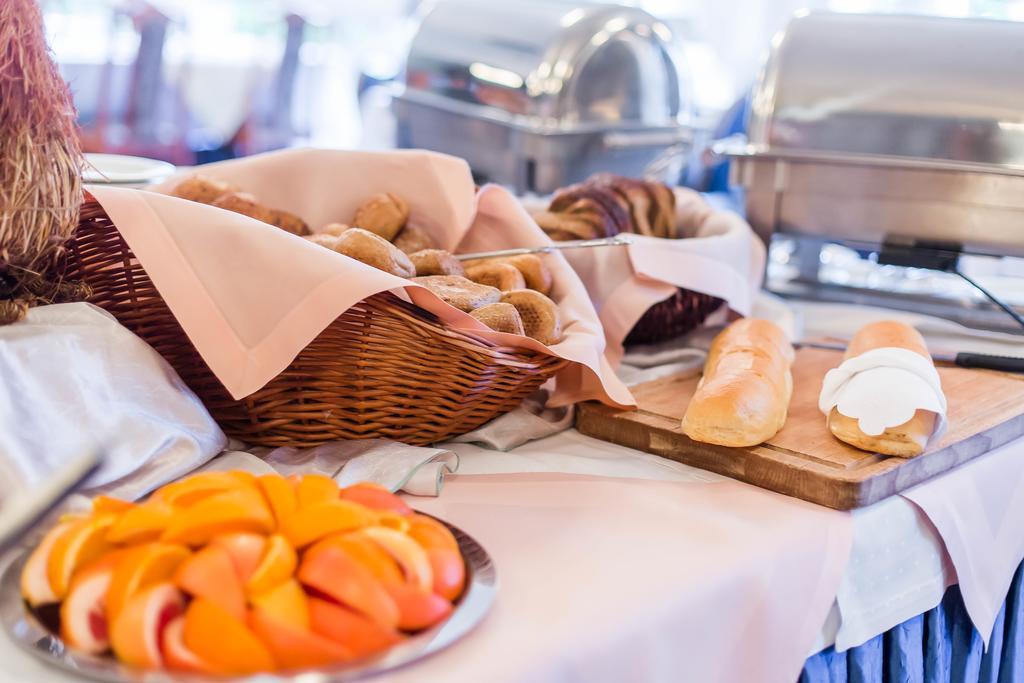 Hotel Solny Kolobrzeg Luaran gambar