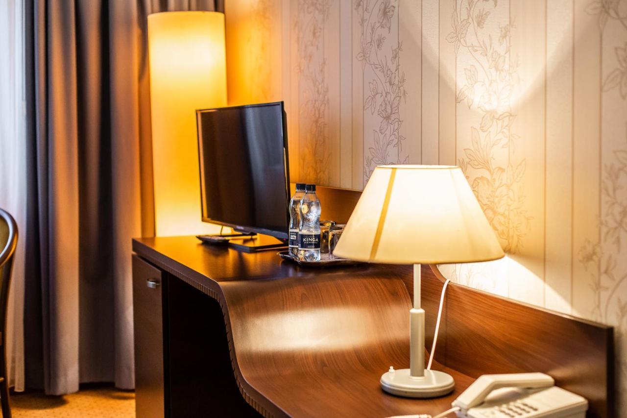 Hotel Solny Kolobrzeg Luaran gambar